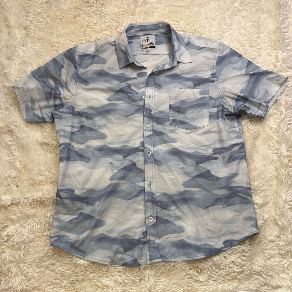 Split men’s Blue/gray camo Casual short sleeve Button Down Shirt large